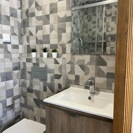 Apartment Montinho - *